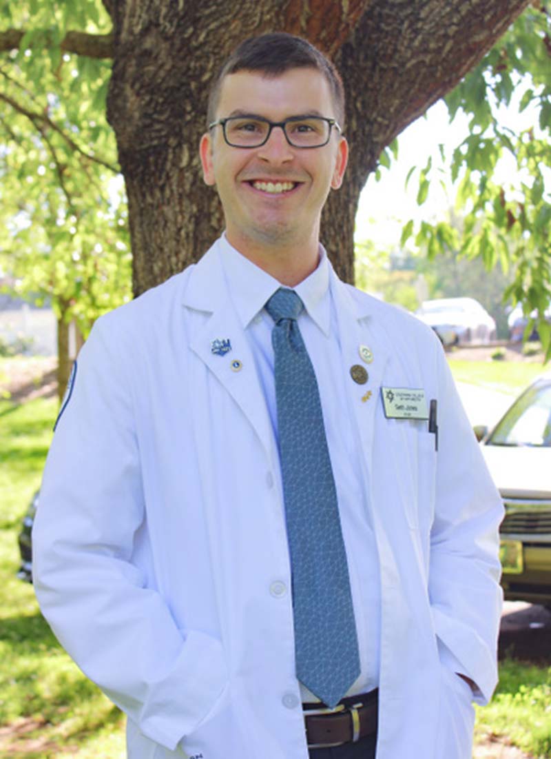 seth-jones-od-hillcrest-vision
